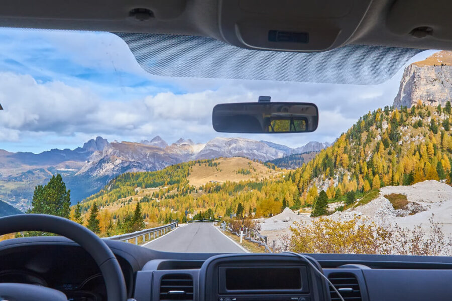 Tuning up your vehicle with Ralarsa services